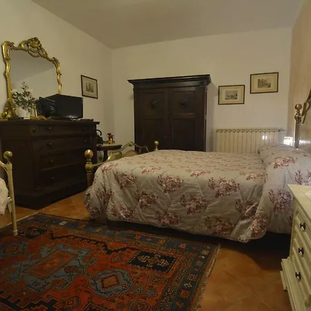 Borgo Della Rocca Bed & Breakfast Montemurlo Exterior photo